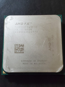 AMD FX-Series AMD FX-8150 　8コア/定格3.6GHz/Max Turbo 4.2GHz Socket AM3+ 中古品