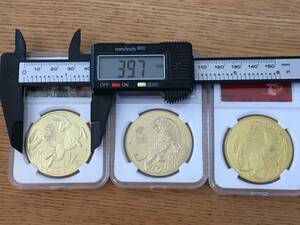 SJ70）オーストラリア　記念コイン干支『鼠、虎、兎』3枚　金貨メダル　ケース入り