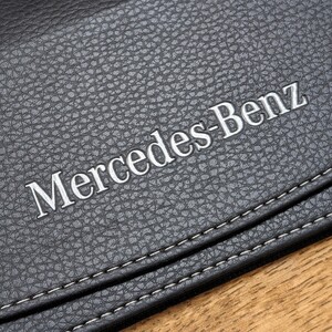 【送料無料1円〜未使用新品】Mercedes-Benz（メルセデスベンツ）/シンセティックレザードキュメントケース 車検証入れにも 22x12x1〜3cm 05