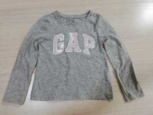 長袖Tシャツ gap ギャップ　スパンコール　中古　袖にシミあり　キッズ　子供服 110 Tシャツ　保育園　同梱可能