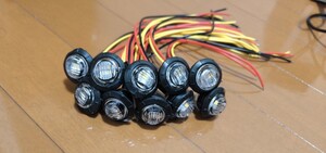 サイドマーカーデュアル　１０個セット　ボタンマーカー　　アンバー、レッド　4LED　12〜30v 防水　防塵ip67 埋込式クリアレンズ　　