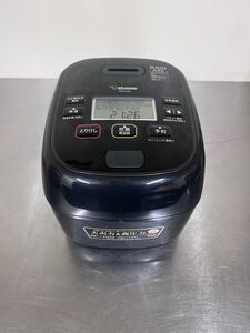 超美品　2022年製　使用期間極少　 ZOJIRUSHI 象印 圧力IH炊飯ジャー　極め炊き　NW-CA10 ブラック　黒まる厚釜