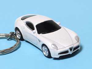 ★☆Alfa Romeo 8C Competizione☆アルファロメオ 8C コンペティツィオーネ☆ミニカー☆キーホルダー・アクセサリー☆★