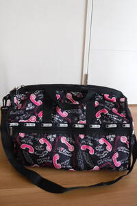 税不要特価 美品!LESPORTSAC レスポートサック 黒 テレフォン柄 特大 ３WAY ボストンバッグ 鍵付き♪ラージサイズ