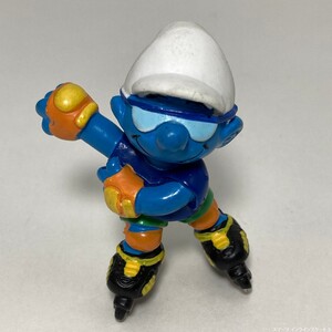 【年代物・ヴィンテージ / 送料230円】 スマーフ Smurf フィギュア 20442 インラインスケート ローラースケート 高さ60mm SMF20508-5