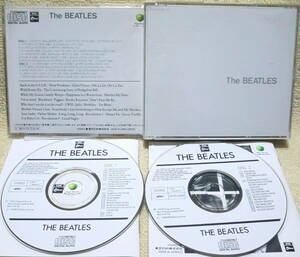 即決！複数でも送料230円●CD2枚組 ビートルズ Beatles White Album 日本盤 リマスター前のステレオ音源 ブックレット2冊付き 対訳掲載