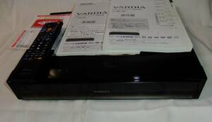 東芝 TOSHIBA / 地デジ・BS・CSデジタルチューナー搭載DVDレコーダー / VARDIA / RD-X9 / B-CASカード・リモコン付 / ジャンク