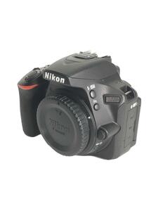 Nikon◆デジタル一眼カメラ D5600 ダブルズームキット