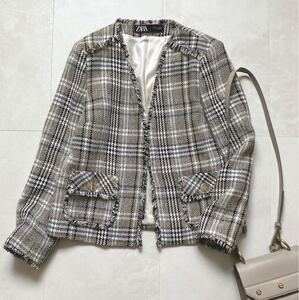 ザラ ノーカラー ツイード ジャケット フリンジ チェック M 金ボタン ZARA ベージュ