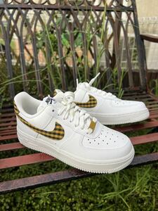 新品未使用　NIKE ナイキ WMNS AIR FORCE 1 ’07 ESS TREND ウィメンズ エアフォース 1 エッセンシャル 22cm ロー スニーカー