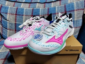 MIZUNO ミズノ バドミントンシューズ WAVE CLAW NEO 2 71GA227030 限定モデル マルチカラー 左右非対称 ピンク水色 27.5cm 新品未使用品