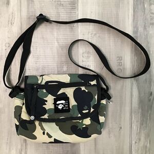 ★激レア★ KAWS BAPE Bendy 1st camo yellow ショルダー バッグ a bathing ape bag カウズ エイプ ベイプ アベイシングエイプ NIGO w9138