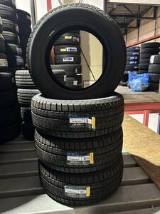 激安新品！215/55R16 PIRELLI　アイスアシンメトリコ　4本　☆★送料安★☆