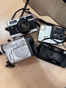 カメラまとめ売り　フィルムカメラ　Nikon AW35 PETRI ES AUTO HITACHI 日立　ビデオカメラ　2MEGA KODAK DISK 4000