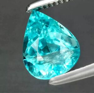 天然ブルーアパタイト 0.89 Ct カラット