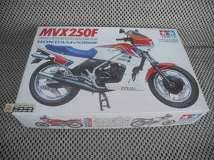 希少:小鹿タミヤ1983・1/12 No.23 ホンダ MVX 250F・新品