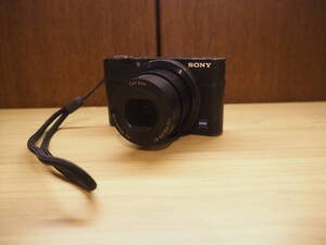 中古品　SONY ソニー　DSC-RX100　コンパクトデジタルカメラ サイバーショット Cyber-shot デジタルカメラ