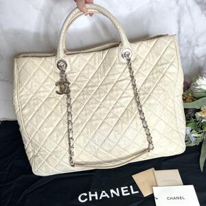 CHANEL シャネル【美品】2way チェーンショルダートートバッグ パイソン