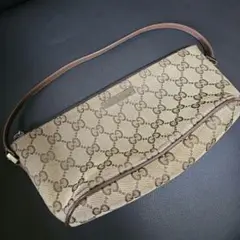 【中古】GUCCIアクセサリーポーチバック