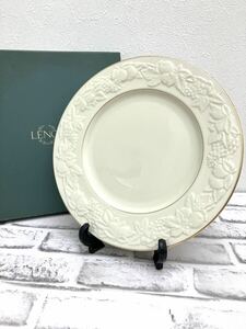 【T】LENOX　レノックス　洋食器プレート　ブランド食器　　約27㎝　大皿　アメリカ製　アイボリー　長期保管品【1309】