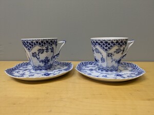 ロイヤルコペンハーゲンROYAL COPENHAGEN ブルーフルーテッド フルレース コーヒーカップ＆ソーサー