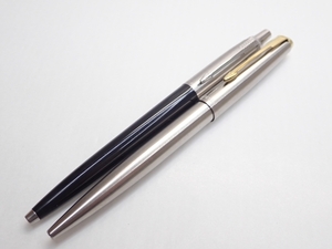 V387　ボールペン　パーカー　PARKER　2本セット　シルバー・ブラックカラー　ヴィンテージ　Vintage Pen