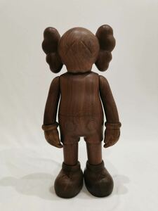 BE@RBRICK カリモク KAWS Companion 400％ wood