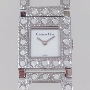[動作未確認品]　Christian Dior　腕時計　クオーツ　シルバー　スクエア　ブレスレット　D60-109　本体のみ　クリスチャンディオール