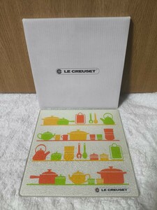 開封済 未使用 LE CREUSET ル・クルーゼ ガラスキッチンプレート 強化ガラス製 カッティングボード まな板 プレート お皿 鍋敷き 非売品