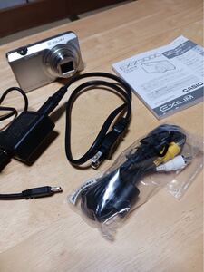 28.カシオ CASIO EXILIM EX-Z3000 コンパクトデジタルカメラ コンデジ デジカメ 1610万画素 シルバー　初期化・動作確認済