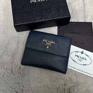 美品　PRADA プラダ　パスケース　カードケース　ブルー　サフィアーノレザー　