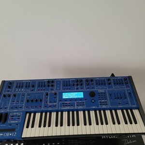 レア、 美品。Oberheim OB・12　青いシンセ Viscount 日本語マニュアル付き 代理店品