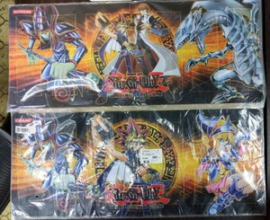 【未開封品】遊戯王プレイマット(英語版)ブラックマジシャンガール 青眼の白龍　２枚セット　八王子引き取りOK241202