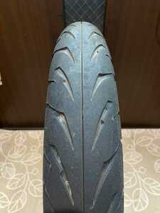 中古MCタイヤ 2022年製造 BRIDGESTONE BATTLAX BT-39 SS 100/80-17 ブリヂストン バトラックス 100 80 17 4522 A2209