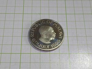 マラウィ　プルーフ１クラウン硬貨　約２８，５ｇ　１９６６年　硬貨　コイン　
