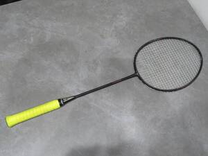 ■中古・格安■YONEX ヨネックス AEROTUS 70 エアロータス 70 バドミントンラケット ガット切れ