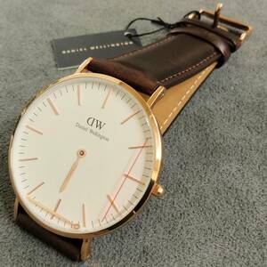 ★DW ダニエル・ウェリントン Daniel Wellington B40R34 動作品 未使用展示品 訳あり★