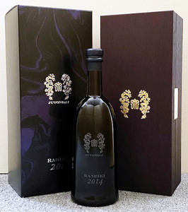 十四代 2014 蘭引酒 720ml　オーク樽長期貯蔵 JUYONDAI 焼酎 欄引酒 蘭引き酒 欄引き酒 らんびき RANBIKI 高木酒造 黒ラベル 鬼兜 B