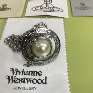 Vivienne Westwood　ヴィヴィアン スモールオーブ ネックレス