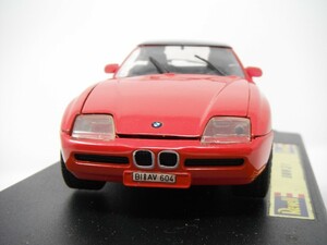 ■ Revell レベル『 1/24 BMW Z-1 赤 ダイキャストミニカー』レア。