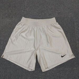 ● ナイキ サッカーパンツ XLサイス 白 NIKE ●