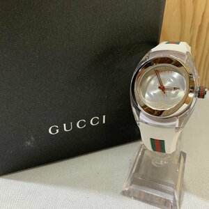 ＧＵＣＣＩ ファッション ＷＨＩＴＥ ラバーバンド 白 グッチ １３７．３ クォーツ 腕時計 アナログ 箱あり 時計/247