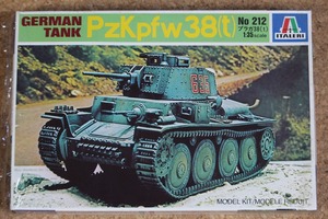 ◎送料無料！イタレリ1/35　ドイツ戦車３８(t) プラガ　# 212