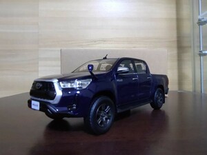 トヨタ カラーサンプル 1/30 新型ハイラックス HILUX 後期 ダークブルーマイカ