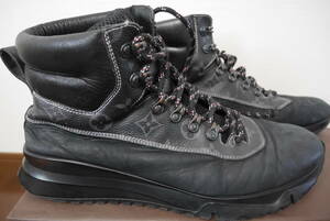 本物 ルイヴィトン モノグラム エクリスプ メンズシューズ 靴 スニーカー ブラック 表記サイズ9 1/2 28㎝～29㎝ イタリア製 良品