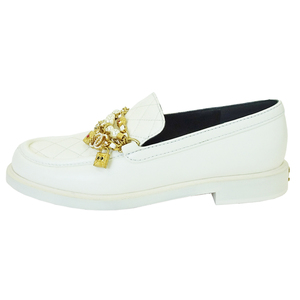 【栄】シャネル ローファー 36.5 CCロゴ ココマーク ラムスキン ホワイト アパレル レディース 女 靴