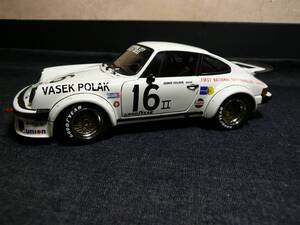 エグゾト exoto 1/18　ポルシェ 934 RSR 1976年 n