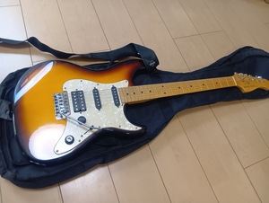 Elioth ギター　中古品