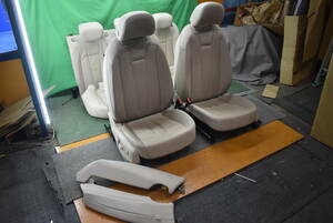 A5335428 アウディ A4 8WCYYRF 純正 シート 運転席 助手席 後部座席 電動 オート レザー エアバックパネル