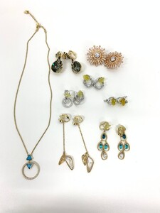 SWAROVSKI スワロフスキー ネックレス イヤリング アクセサリー まとめ 計8点 【中古】 GIY46832